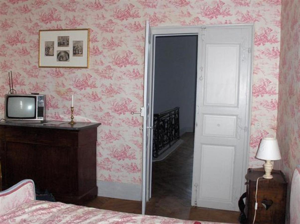 Domaine De Lalande Bed & Breakfast Venes Ngoại thất bức ảnh